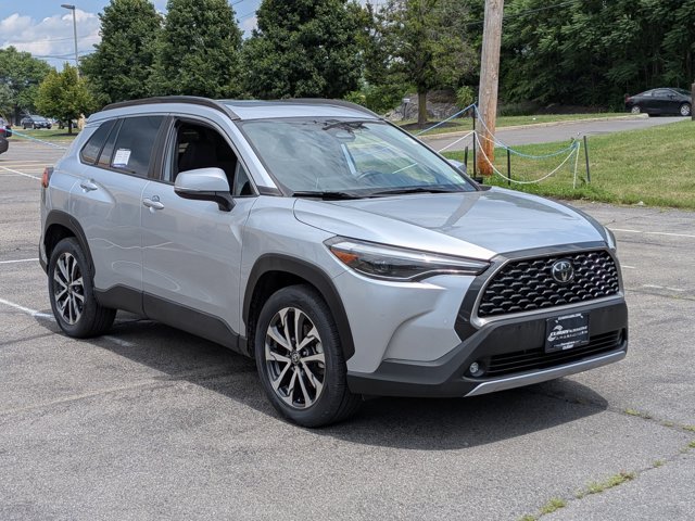 Used 2023 Toyota Corolla Cross XLE SUV