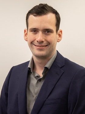 Staff member Walker Crane from ID_68d351