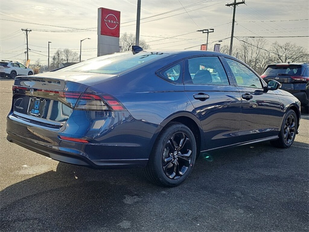 New 2025 Honda Accord SE Sedan