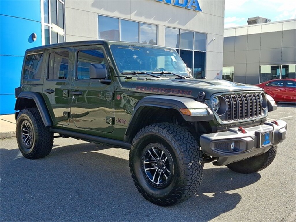 Used 2024 Jeep Wrangler Rubicon SUV