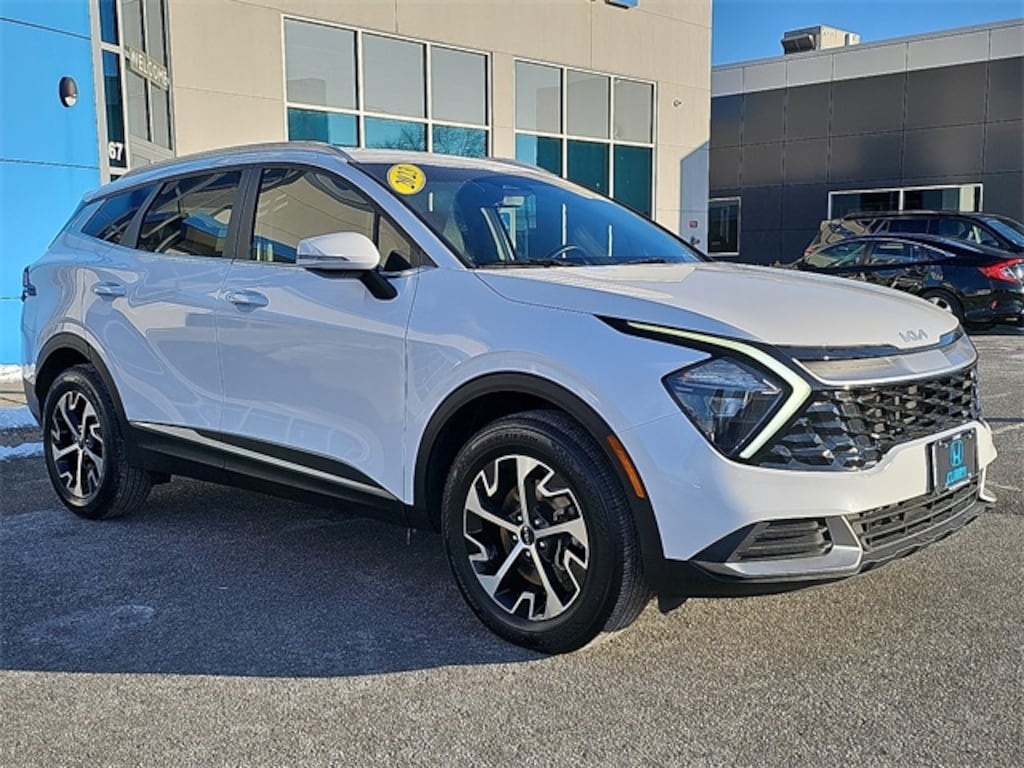 Used 2023 Kia Sportage EX SUV