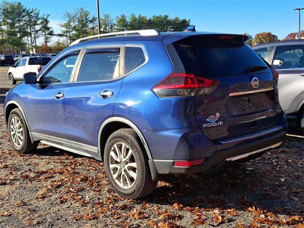Used 2018 Nissan Rogue SV SUV