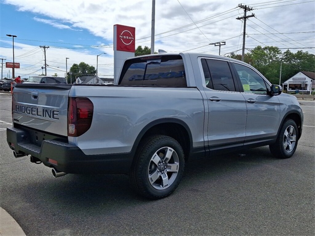 New 2025 Honda Ridgeline RTL Truck
