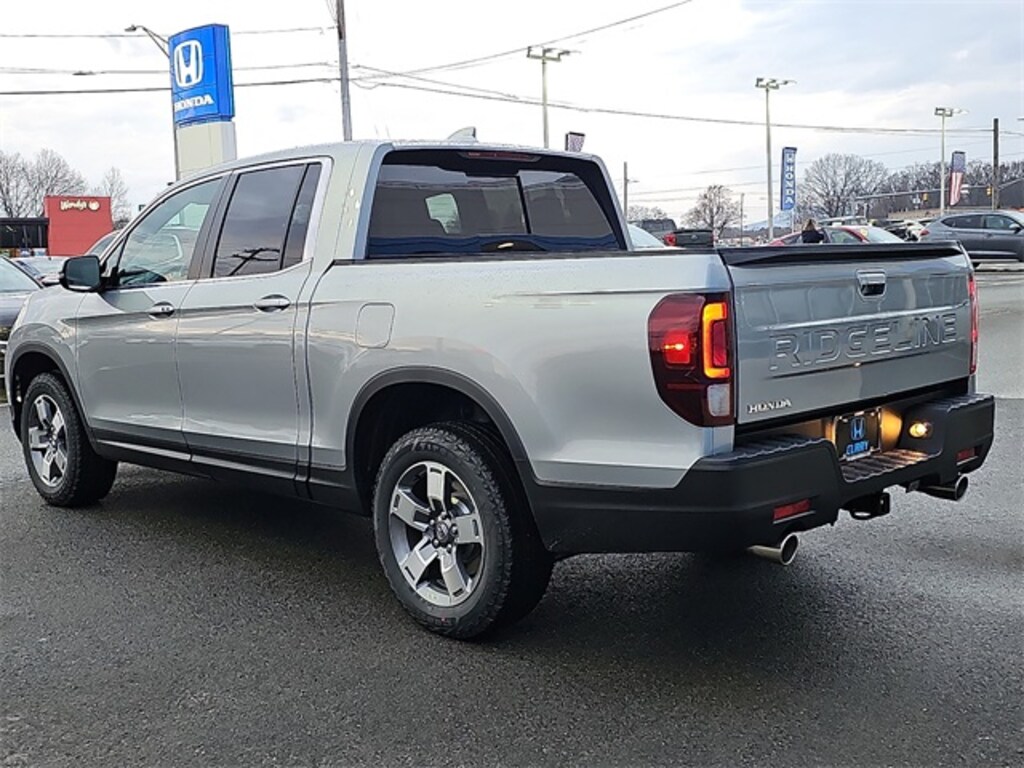 New 2026 Honda Ridgeline RTL Truck
