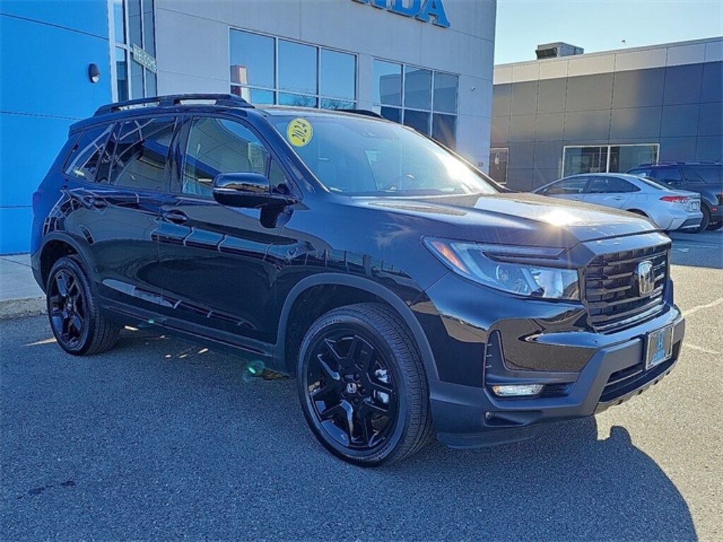 Used 2024 Honda Passport Black Edition SUV
