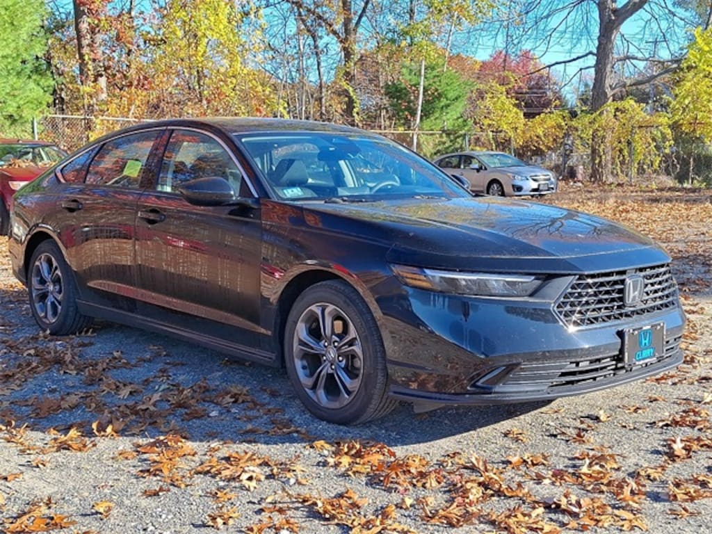 Used 2023 Honda Accord EX Sedan