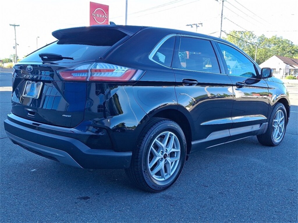 Used 2023 Ford Edge  SUV