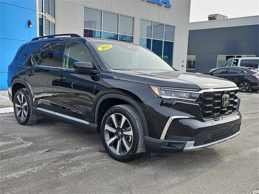 Used 2023 Honda Pilot Elite SUV