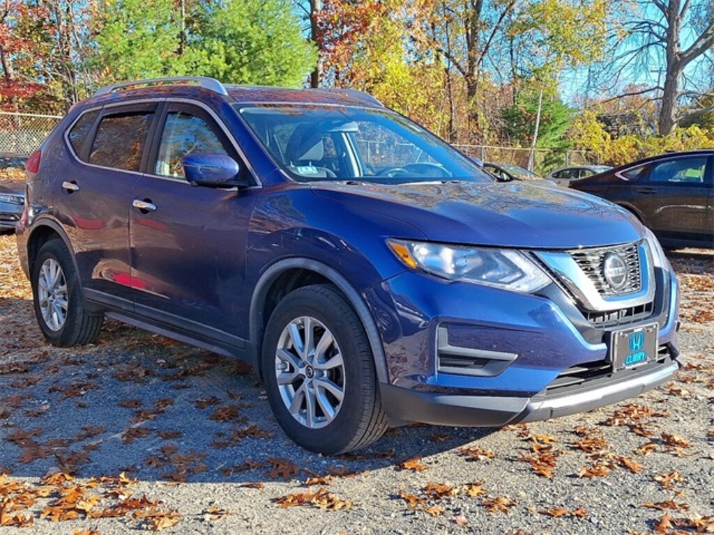 Used 2018 Nissan Rogue SV SUV