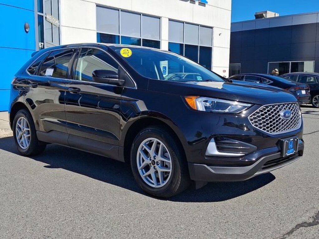 Used 2024 Ford Edge SUV
