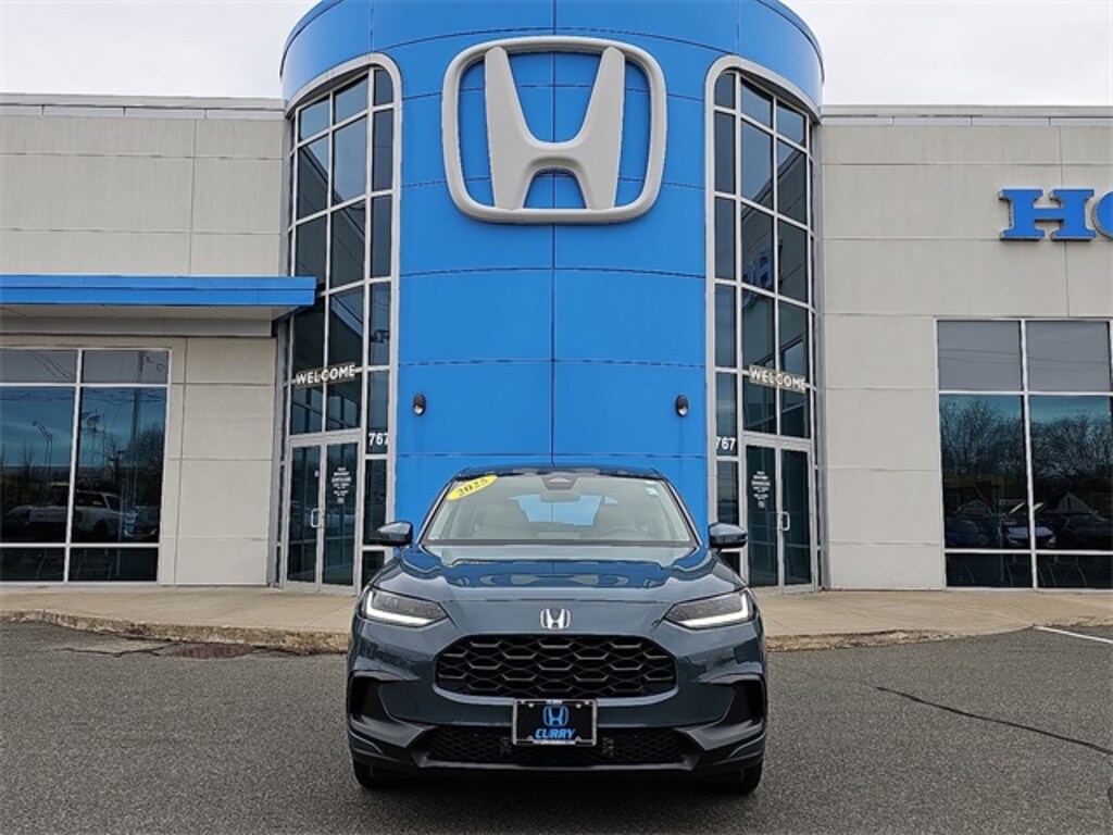 Used 2025 Honda HR-V LX SUV