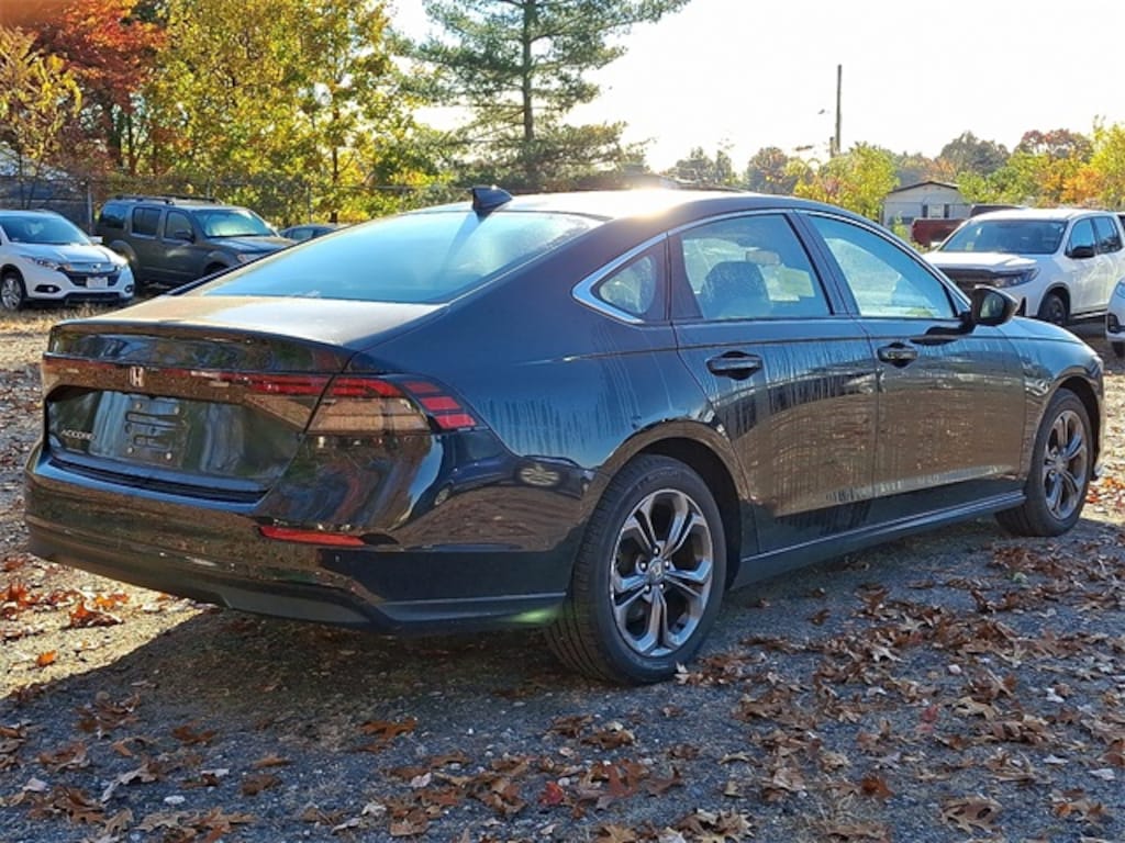 Used 2023 Honda Accord EX Sedan