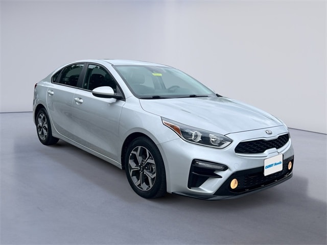 Used 2021 Kia Forte LXS with VIN 3KPF24AD7ME267534 for sale in Cortlandt, NY