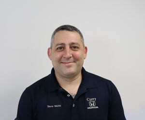 Staff member Steve Meliti from ID_55ef5dcb8dba
