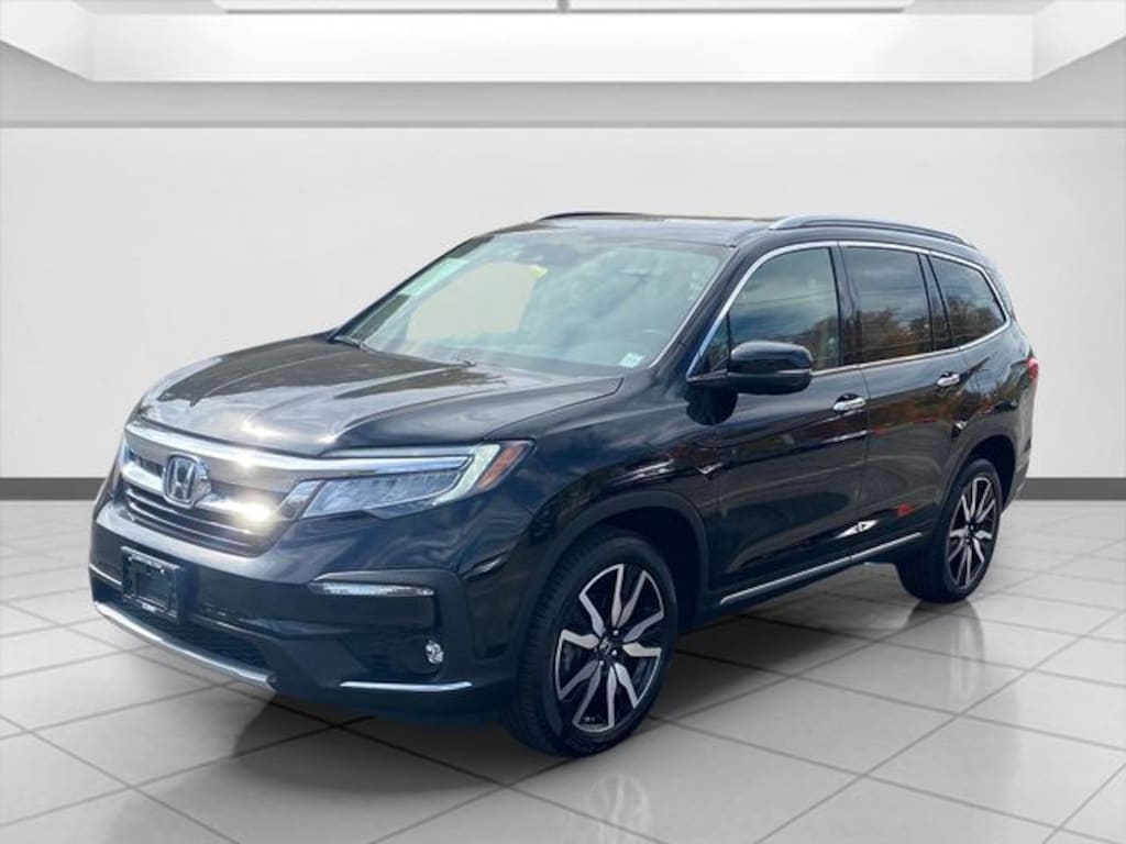 Certified 2022 Honda Pilot Touring 8 Passenger SUV
