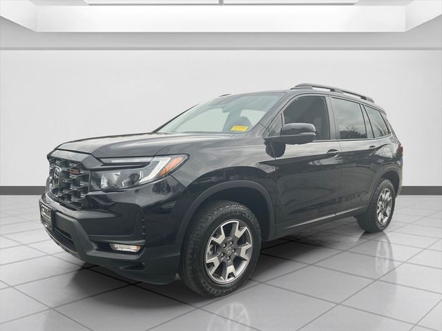 2022 Honda Passport TrailSport photo 2
