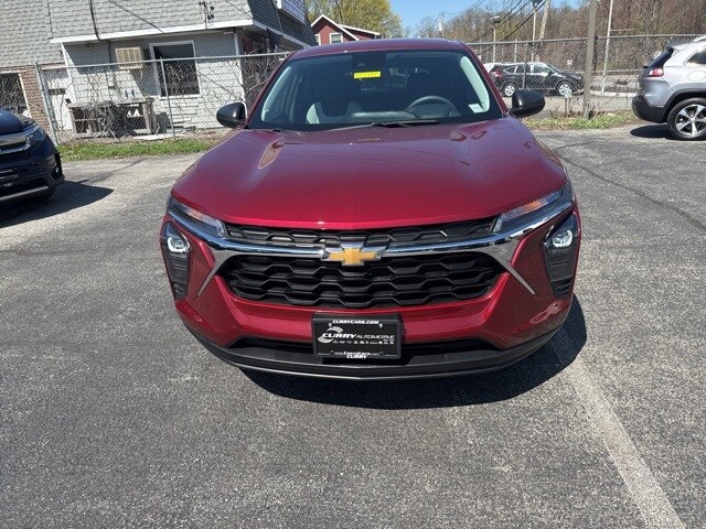 Used 2024 Chevrolet Trax LS with VIN KL77LFE23RC083919 for sale in Cortlandt, NY