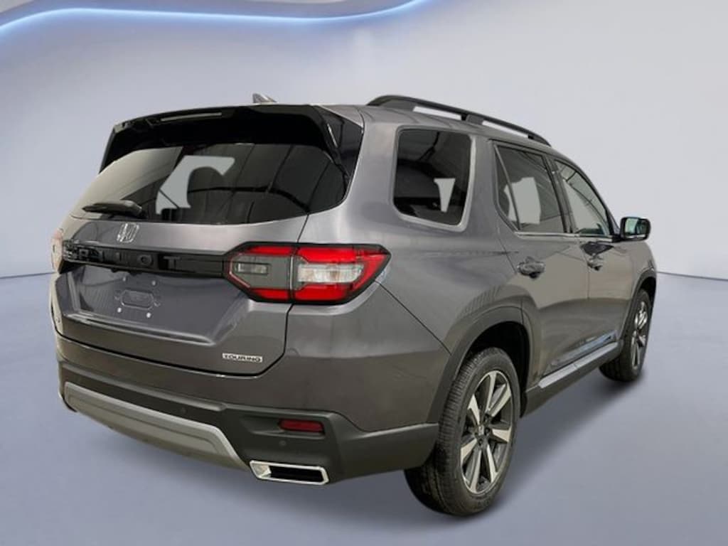 New 2025 Honda Pilot Touring SUV