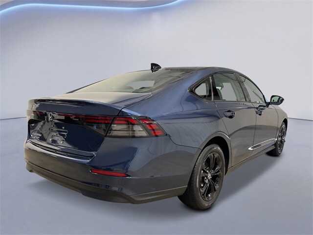 2025 Honda Accord SE photo 3