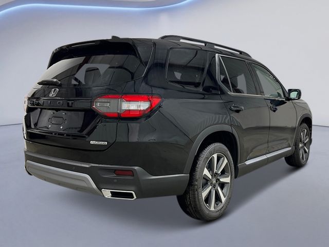 2025 Honda Pilot Touring photo 3