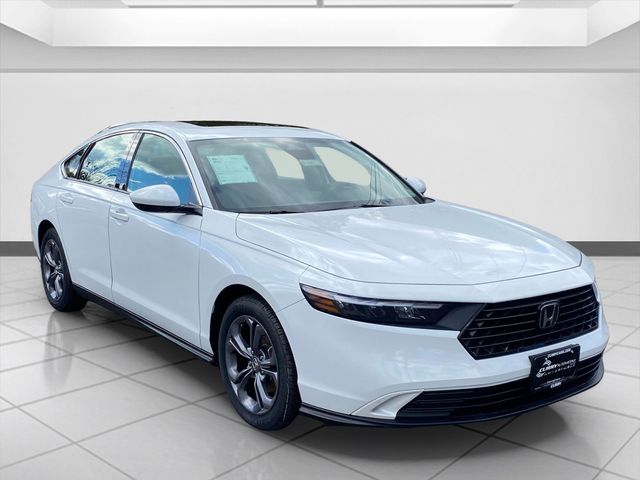 2023 Honda Accord EX's photo