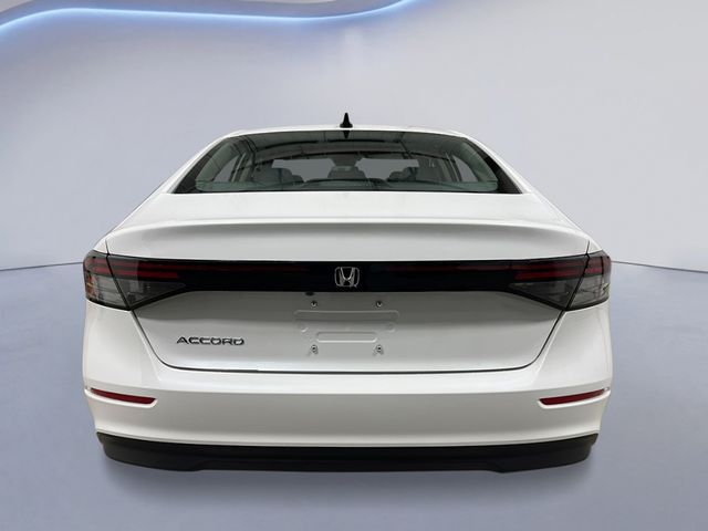 2025 Honda Accord SE photo 4
