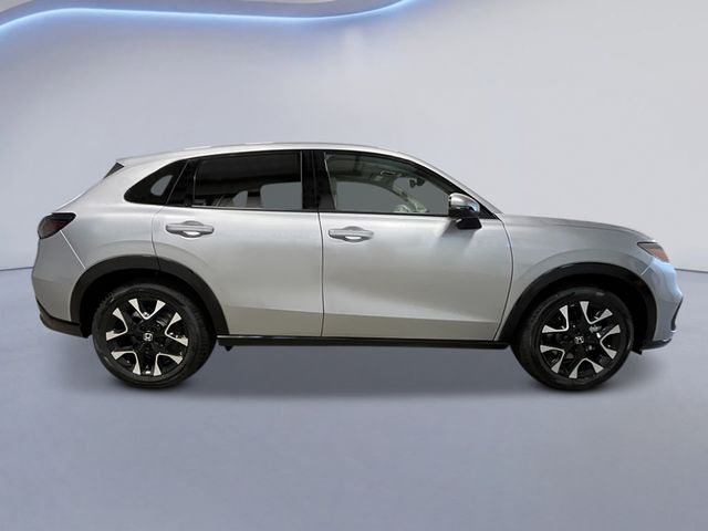 2026 Honda HR-V EX-L photo 2