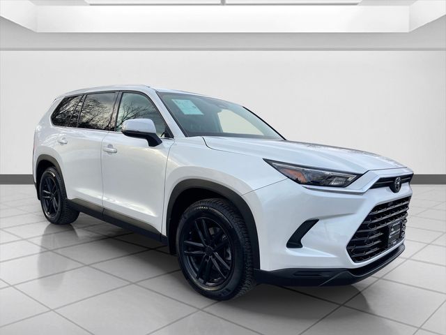 2024 Toyota Grand Highlander XLE's photo