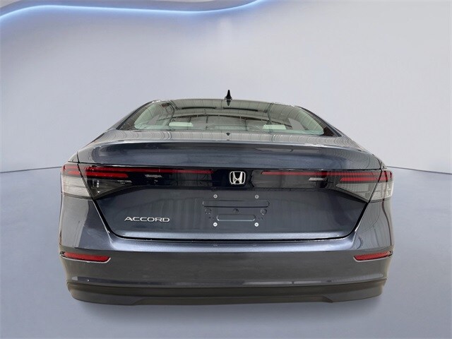 2025 Honda Accord SE photo 4