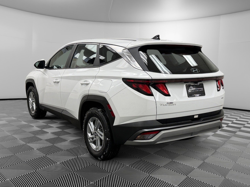 Certified 2025 Hyundai Tucson SE AWD