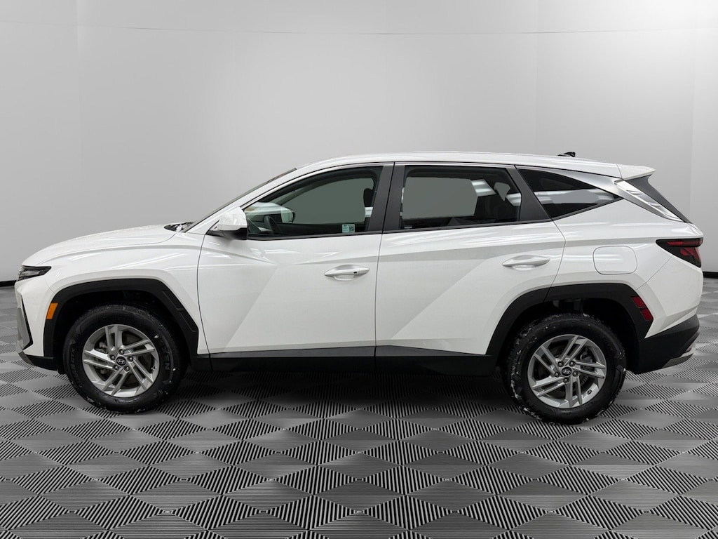 Certified 2025 Hyundai Tucson SE AWD