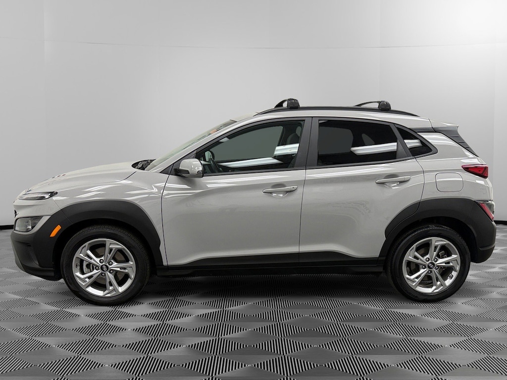 Used 2023 Hyundai Kona SEL SEL Auto AWD