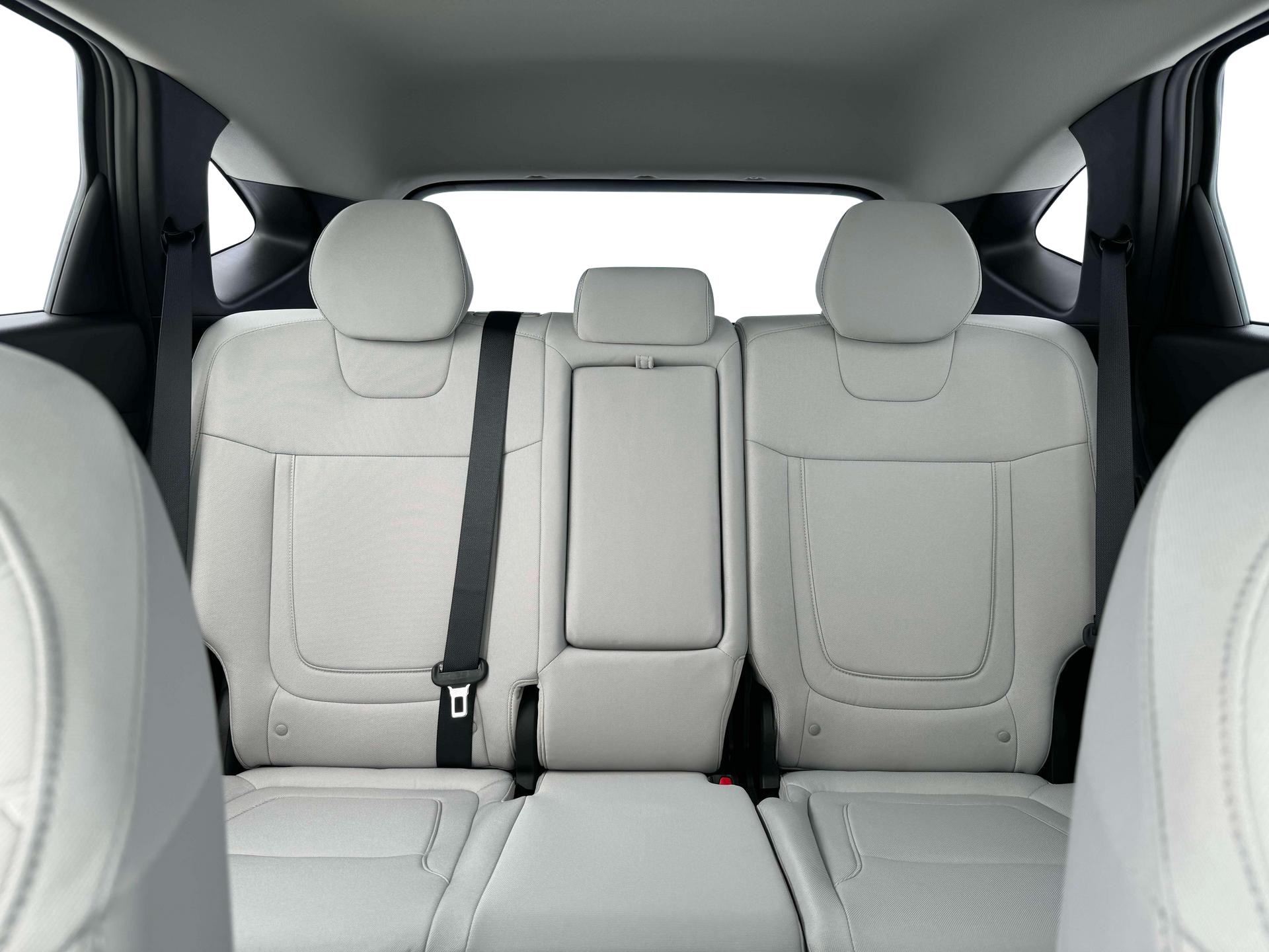 2025 Hyundai Tucson SE - Photo 16