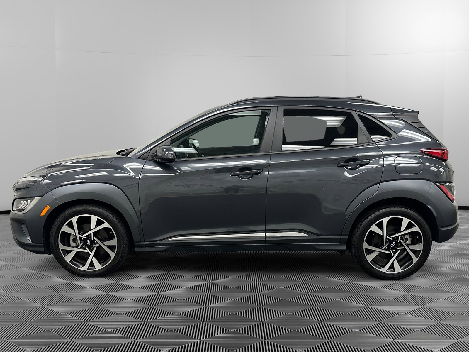 Certified 2022 Hyundai Kona Limited with VIN KM8K5CA34NU794078 for sale in Cortlandt Manor, NY