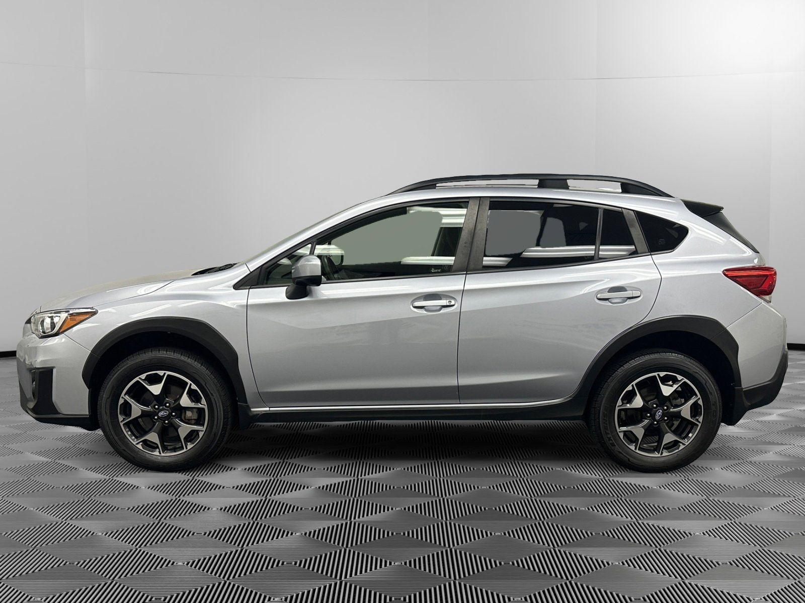 Used 2019 Subaru Crosstrek Premium with VIN JF2GTACC7K8380333 for sale in Cortlandt Manor, NY