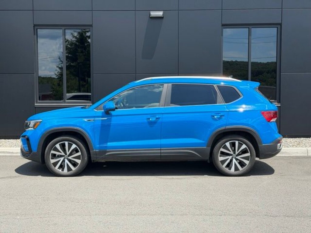 Used 2022 Volkswagen Taos 1.5T SE SUV