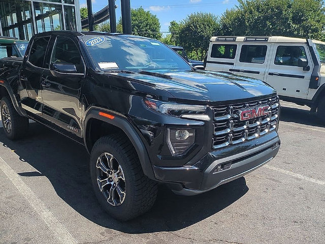 Used 2023 GMC Canyon AT4 Truck