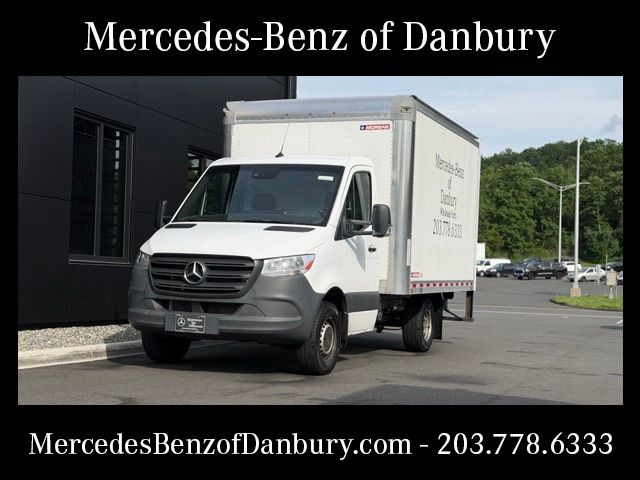 2023 Mercedes-Benz Sprinter Cab Chassis Base