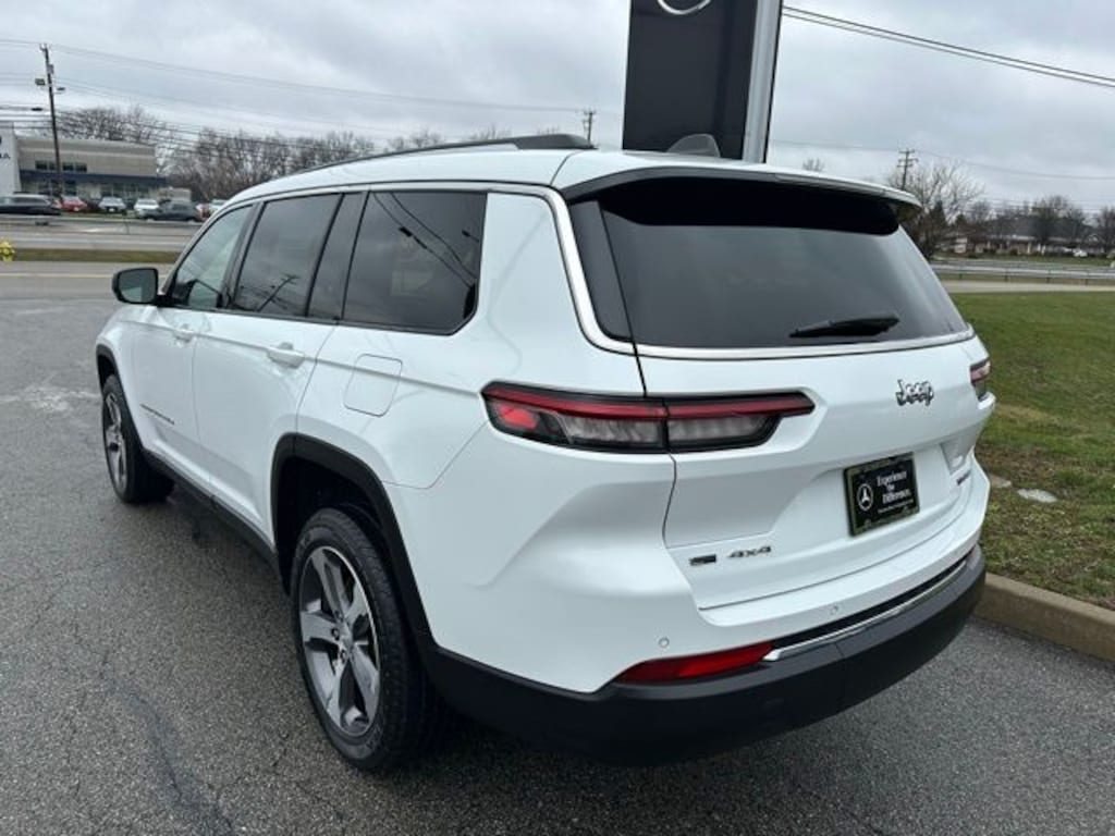 Used 2023 Jeep Grand Cherokee L Limited SUV