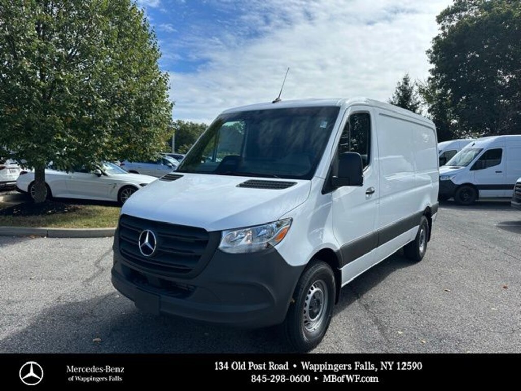New 2025 Mercedes-Benz Sprinter 2500 Cargo 144 WB Cargo Van