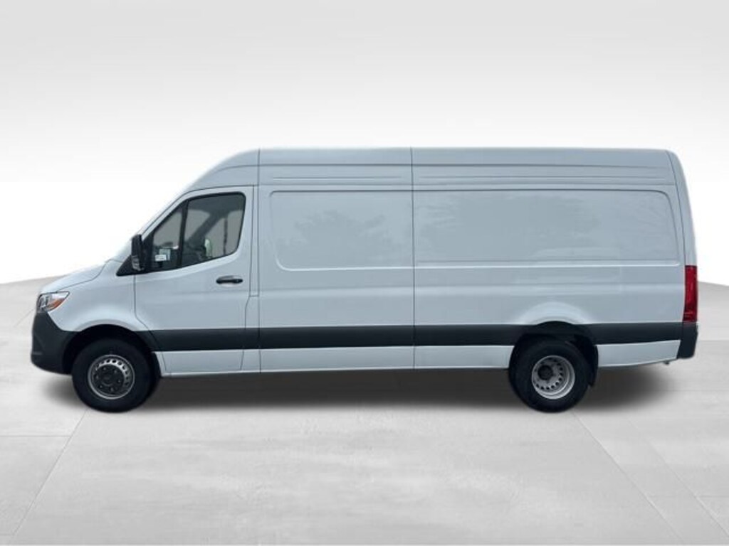 New 2025 Mercedes-Benz Sprinter 4500 Cargo Van 170 in. WB Cargo Van