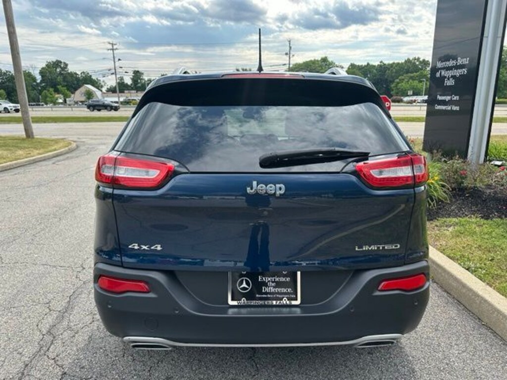 Used 2018 Jeep Cherokee Limited SUV