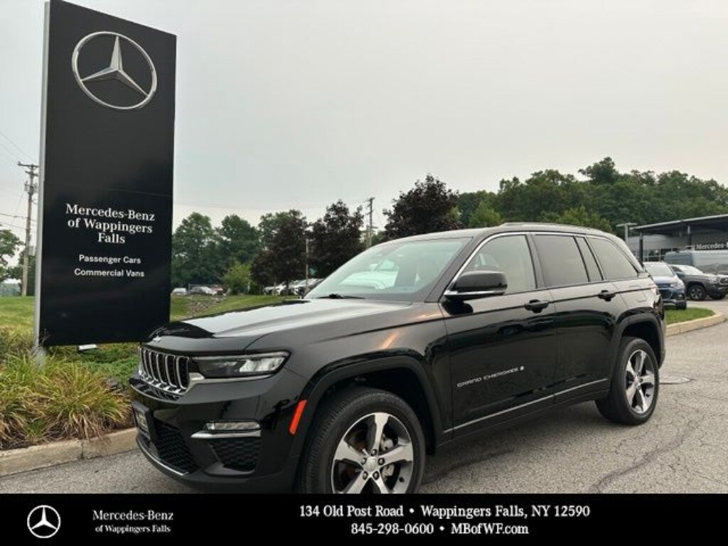 Used 2023 Jeep Grand Cherokee Limited SUV