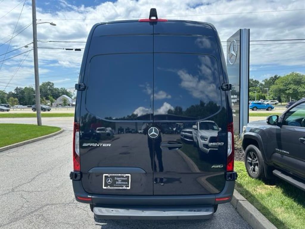 New 2026 Mercedes-Benz Sprinter 2500 Cargo 144 WB Cargo Van