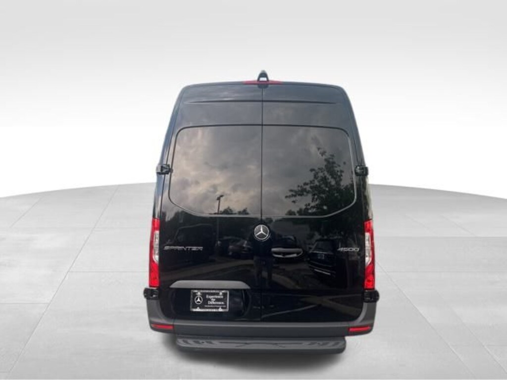 New 2025 Mercedes-Benz Sprinter 4500 Extended Cargo Van 170 in. WB Cargo Van
