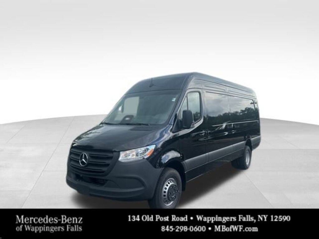 New 2025 Mercedes-Benz Sprinter 4500 Extended Cargo Van 170 in. WB Cargo Van