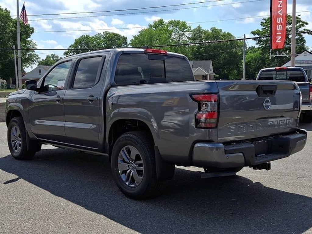 New 2026 Nissan Frontier SV Truck Crew Cab