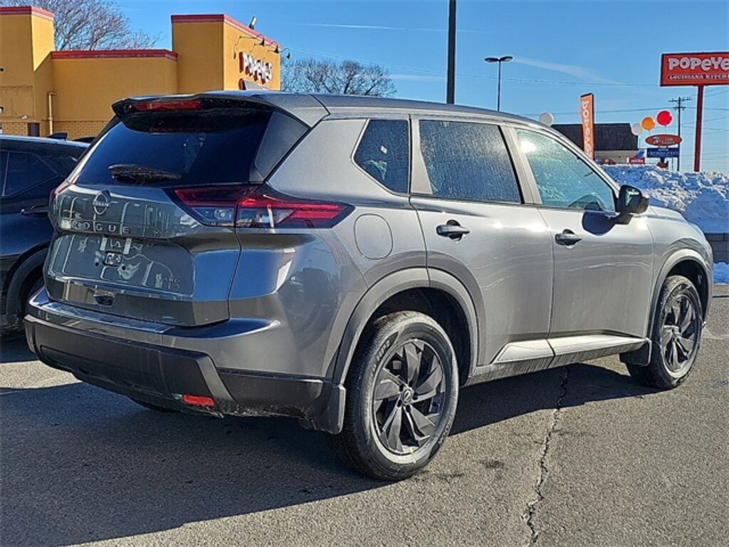 New 2026 Nissan Rogue SV SUV