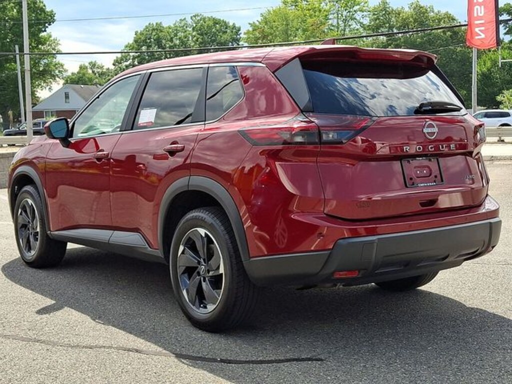 Used 2025 Nissan Rogue SV SUV