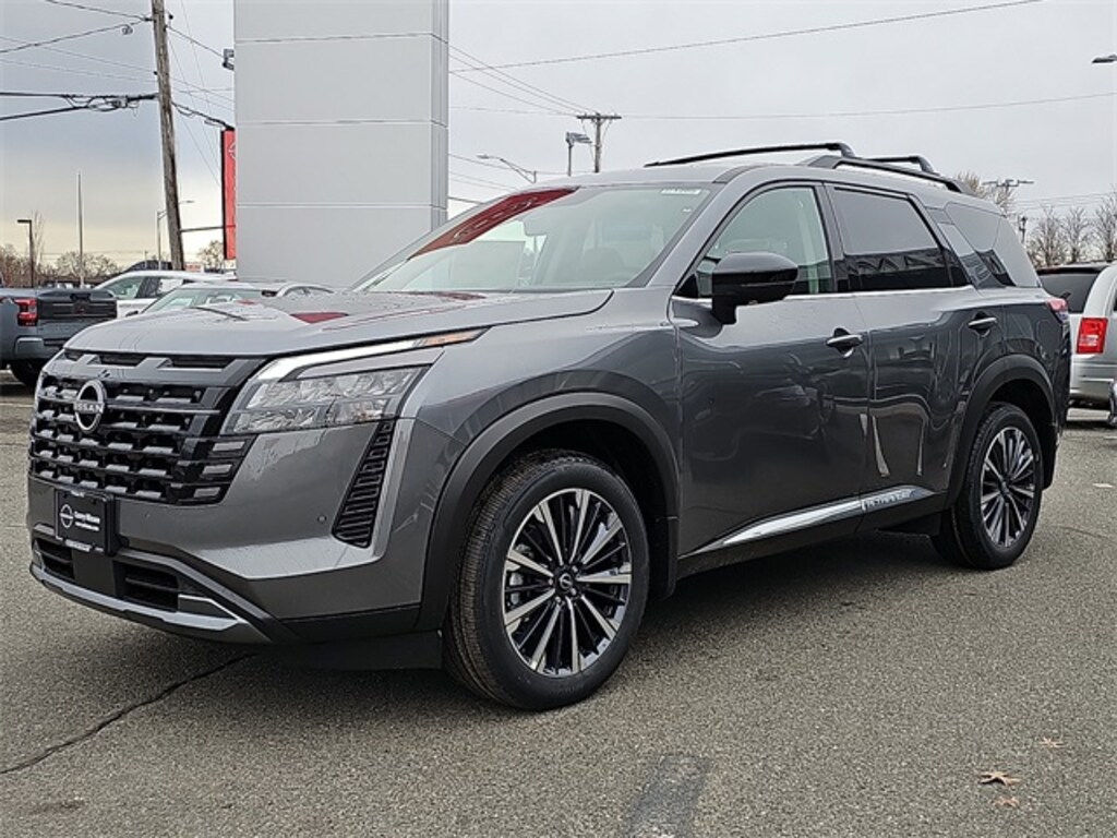 New 2026 Nissan Pathfinder Platinum SUV